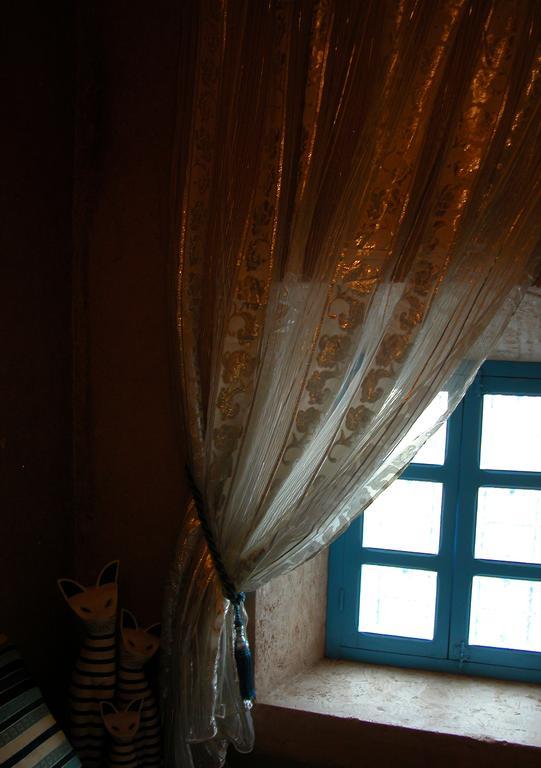 Kasbah Iswan Bed and Breakfast Kelaat-M'Gouna Εξωτερικό φωτογραφία