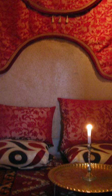 Kasbah Iswan Bed and Breakfast Kelaat-M'Gouna Εξωτερικό φωτογραφία