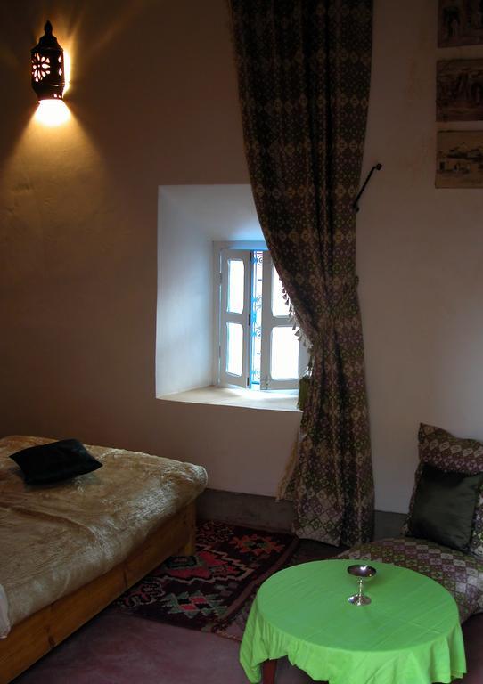 Kasbah Iswan Bed and Breakfast Kelaat-M'Gouna Δωμάτιο φωτογραφία